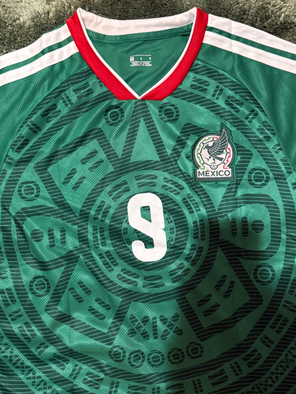 Mexico Green Soccer Jersey #9 with Crest